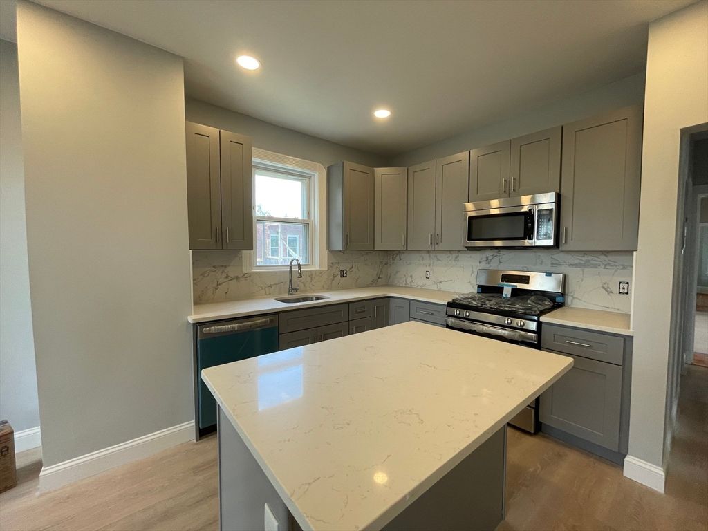 44 Ashley St 2, Boston, MA 02128