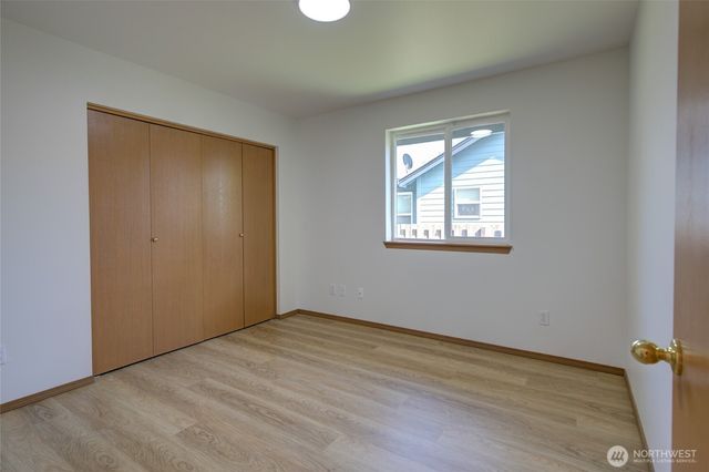 165 N Narwhal Loop NW, Ocean Shores, WA 98569