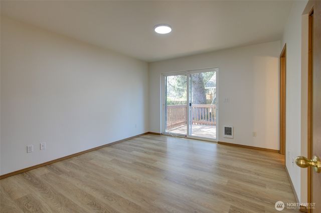 165 N Narwhal Loop NW, Ocean Shores, WA 98569