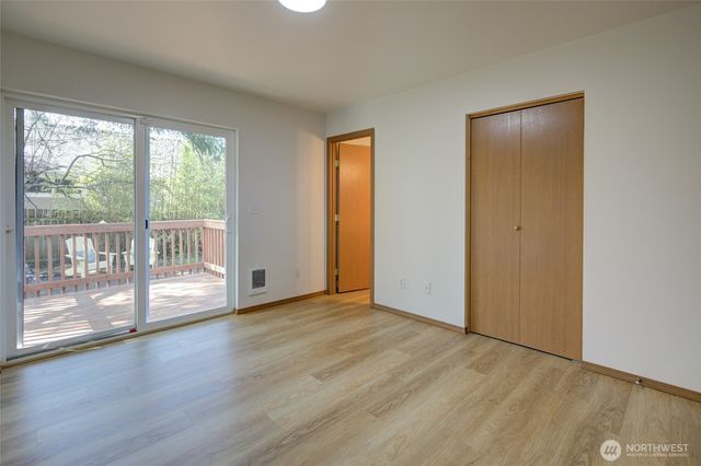 165 N Narwhal Loop NW, Ocean Shores, WA 98569