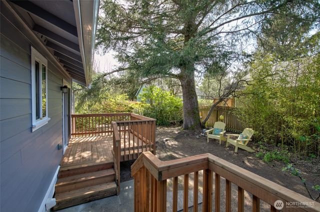 165 N Narwhal Loop NW, Ocean Shores, WA 98569