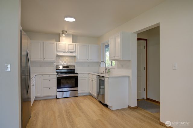 165 N Narwhal Loop NW, Ocean Shores, WA 98569