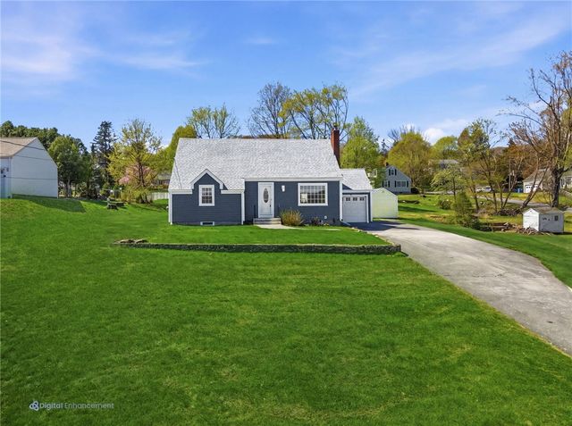 458 River Road, Lincoln, RI 02865