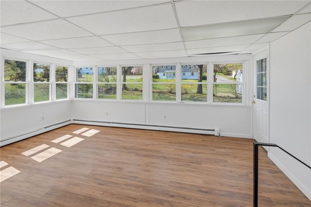 458 River Road, Lincoln, RI 02865