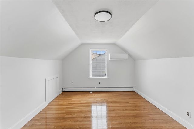 458 River Road, Lincoln, RI 02865