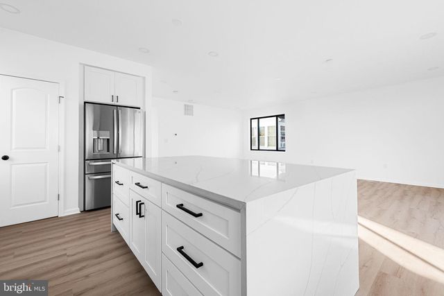 3108 ADAMS ST NE, Washington, DC 20018