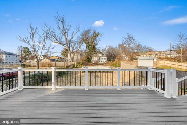 3108 ADAMS ST NE, Washington, DC 20018