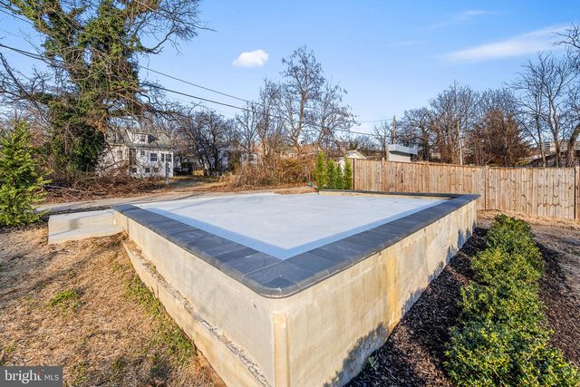 3108 ADAMS ST NE, Washington, DC 20018