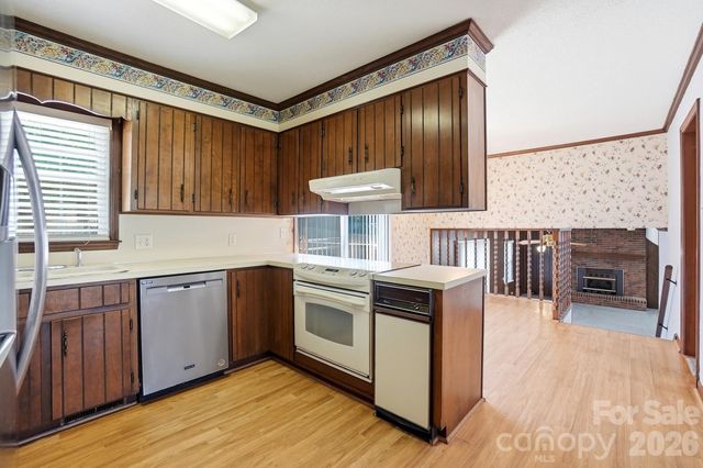 1890 Country Manor Lane, Rock Hill, SC 29730