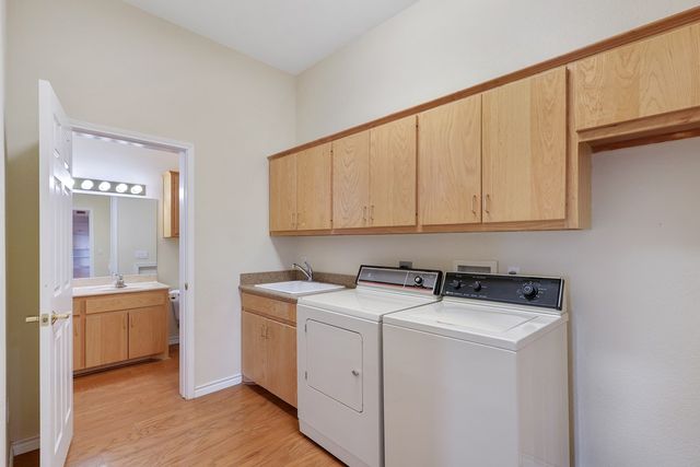 2014 Long Branch Dr, Alpine, TX 79830