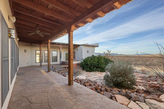 2014 Long Branch Dr, Alpine, TX 79830