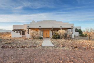 2014 Long Branch Dr, Alpine, TX 79830