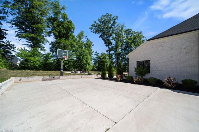 170 Arrow Glenn Court, Advance, NC 27006