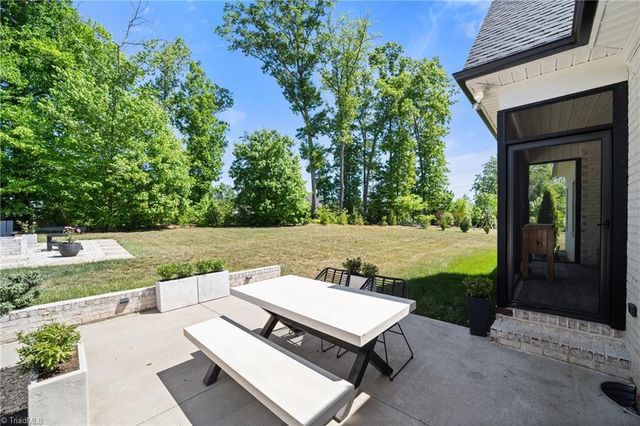 170 Arrow Glenn Court, Advance, NC 27006
