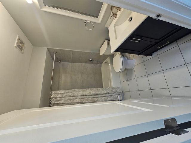 212 Madison Street 3B, Joliet, IL 60435