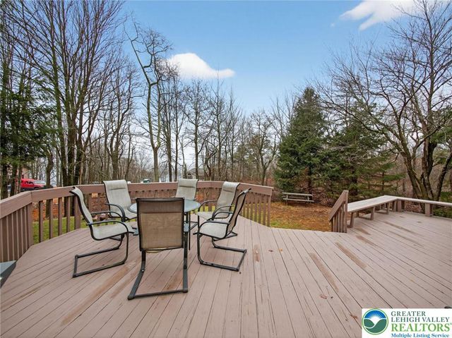 103 Eagle View Run, Tobyhanna Twp, PA 18334