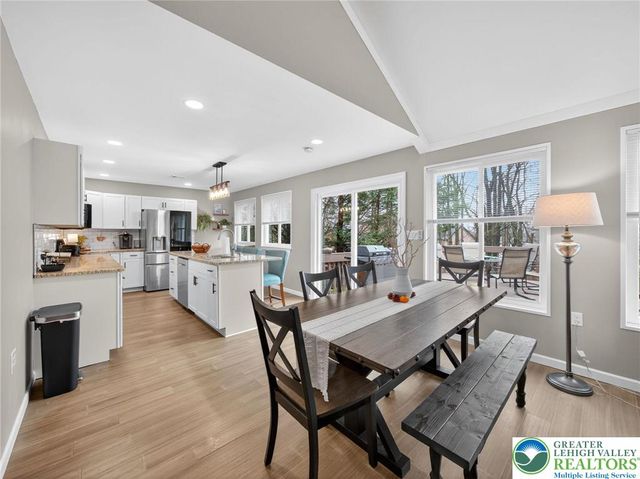 103 Eagle View Run, Tobyhanna Twp, PA 18334