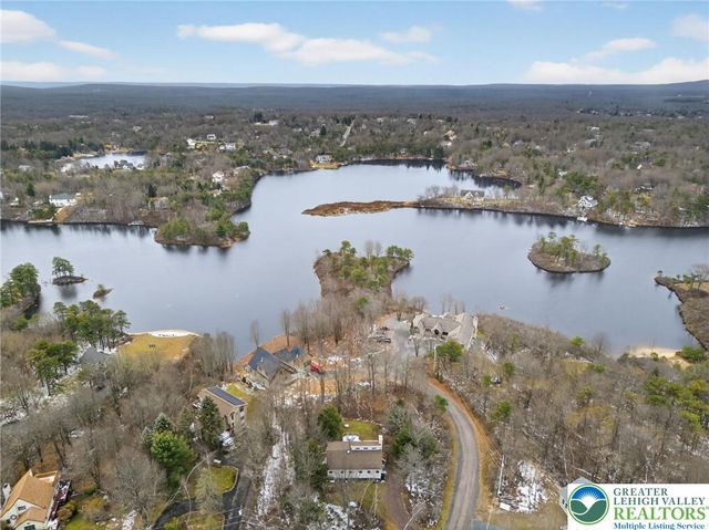 103 Eagle View Run, Tobyhanna Twp, PA 18334