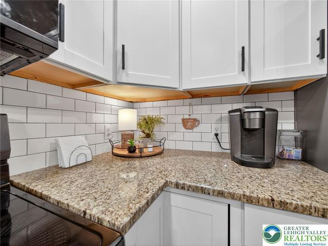 103 Eagle View Run, Tobyhanna Twp, PA 18334