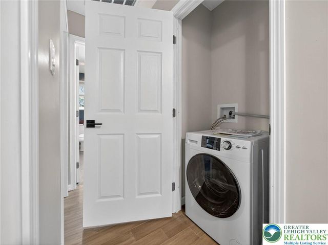 103 Eagle View Run, Tobyhanna Twp, PA 18334