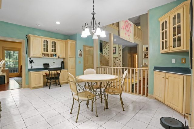 1411 S Center Road, Boonville, IN 47601