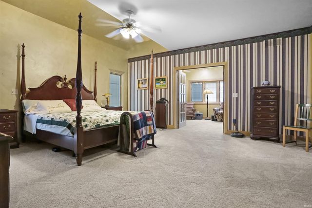 1411 S Center Road, Boonville, IN 47601