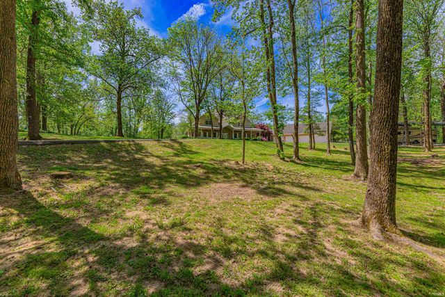 1411 S Center Road, Boonville, IN 47601