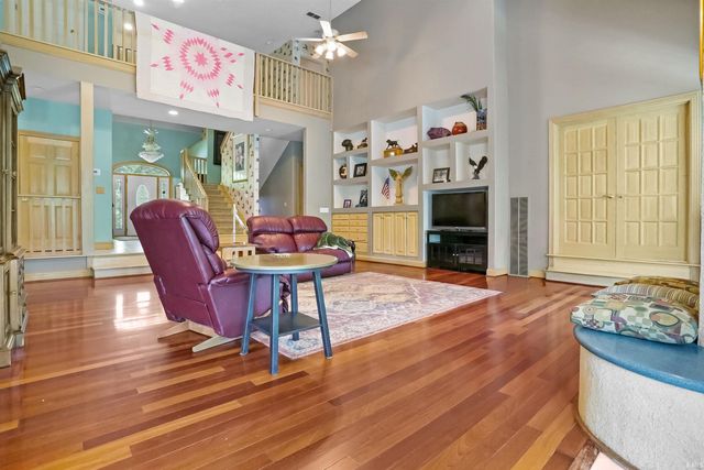 1411 S Center Road, Boonville, IN 47601