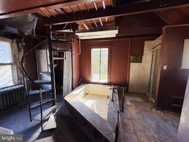 705 WOODBOURNE AVE, Baltimore, MD 21212