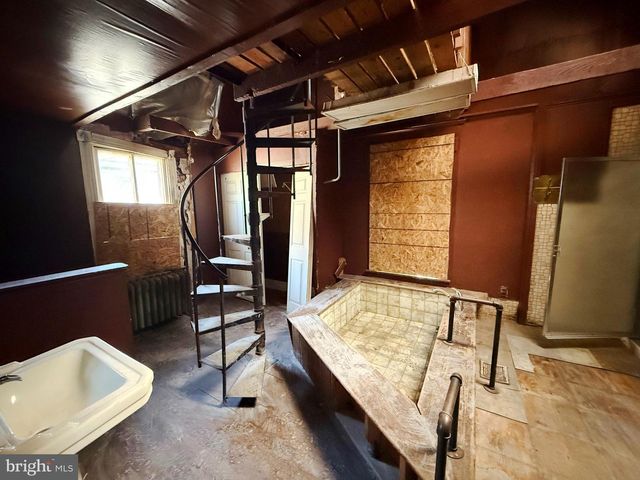 705 WOODBOURNE AVE, Baltimore, MD 21212