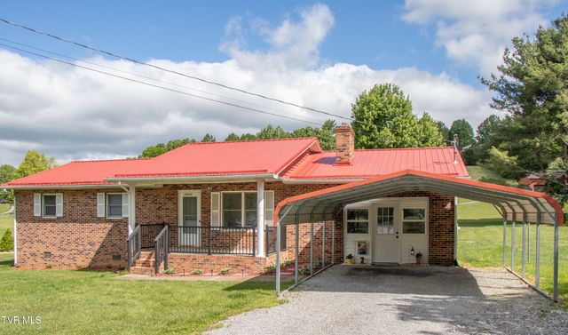 18373 Woodland Hills Road, Abingdon, VA 24210