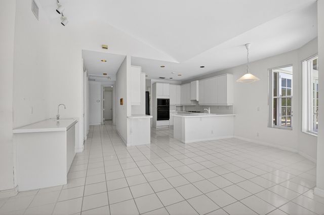 5768 Harrington Way, Boca Raton, FL 33496