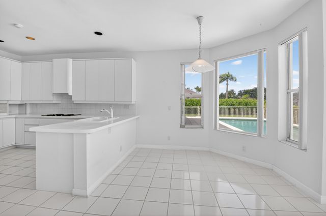 5768 Harrington Way, Boca Raton, FL 33496
