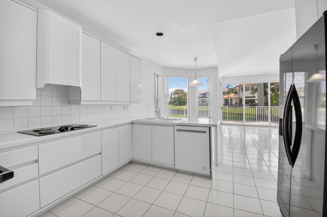 5768 Harrington Way, Boca Raton, FL 33496