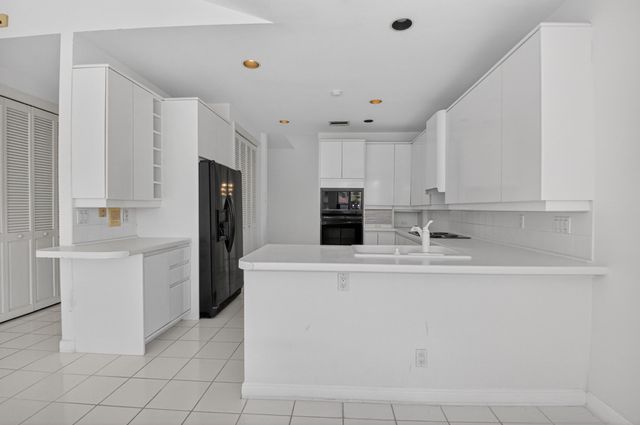 5768 Harrington Way, Boca Raton, FL 33496