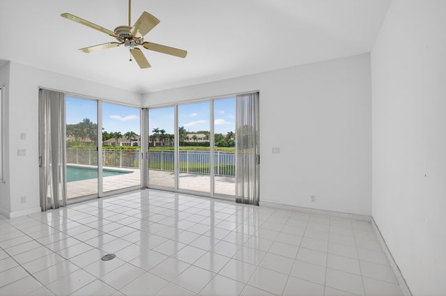 5768 Harrington Way, Boca Raton, FL 33496