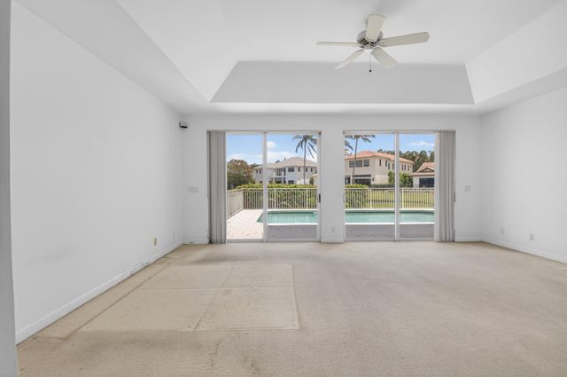 5768 Harrington Way, Boca Raton, FL 33496
