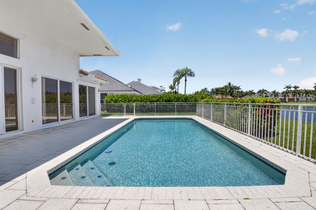 5768 Harrington Way, Boca Raton, FL 33496