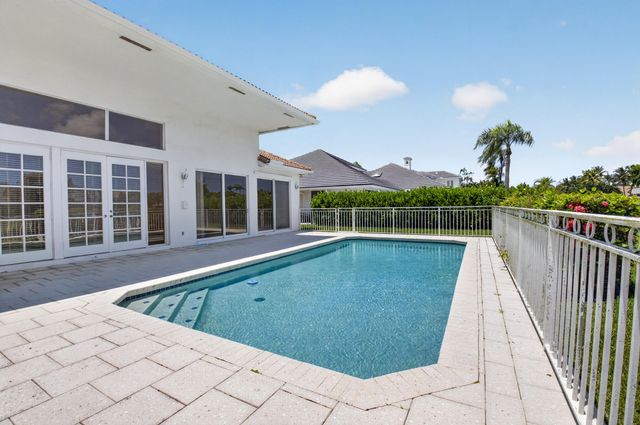 5768 Harrington Way, Boca Raton, FL 33496