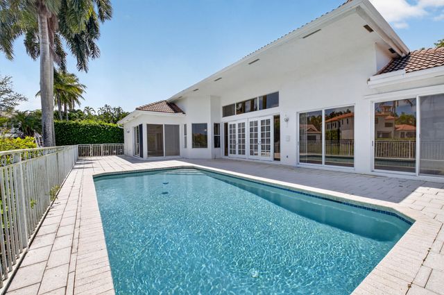 5768 Harrington Way, Boca Raton, FL 33496
