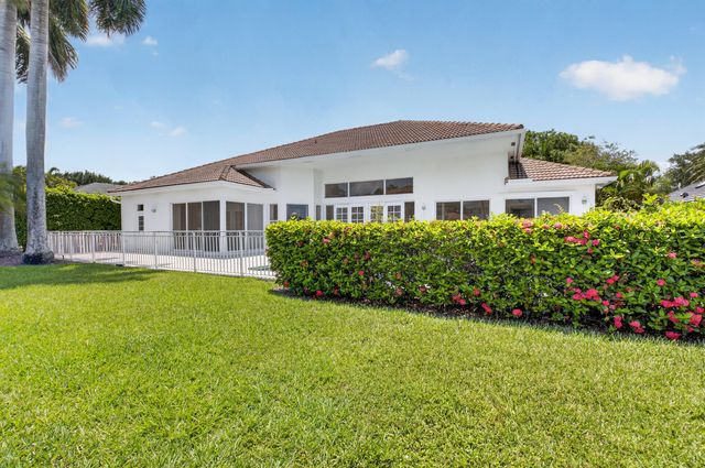 5768 Harrington Way, Boca Raton, FL 33496