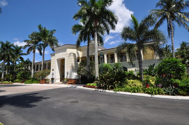5768 Harrington Way, Boca Raton, FL 33496