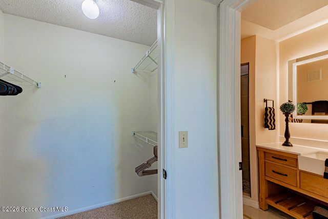 4895 Lake Waterford Way W 2-207, Melbourne, FL 32901
