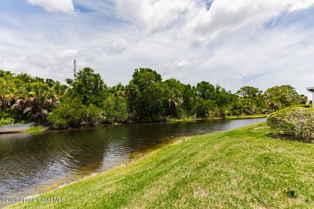 4895 Lake Waterford Way W 2-207, Melbourne, FL 32901