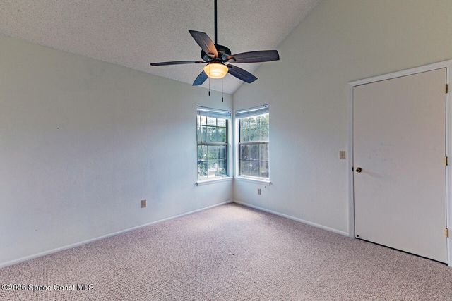 4895 Lake Waterford Way W 2-207, Melbourne, FL 32901