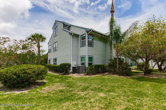 4895 Lake Waterford Way W 2-207, Melbourne, FL 32901