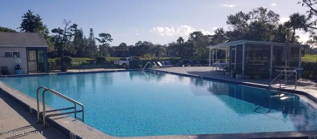 4895 Lake Waterford Way W 2-207, Melbourne, FL 32901
