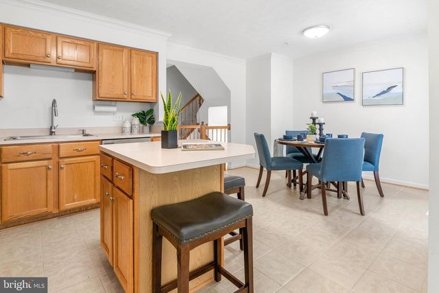 738 PINE DRIFT DR, Odenton, MD 21113