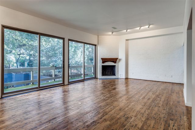 4024 Buena Vista Street, Dallas, TX 75204