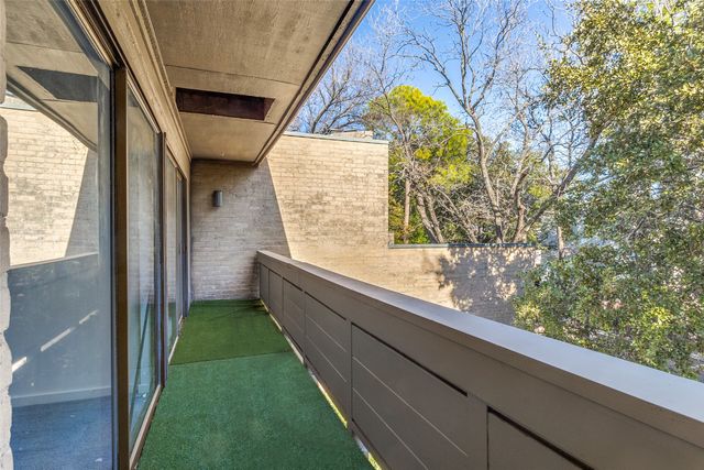 4024 Buena Vista Street, Dallas, TX 75204